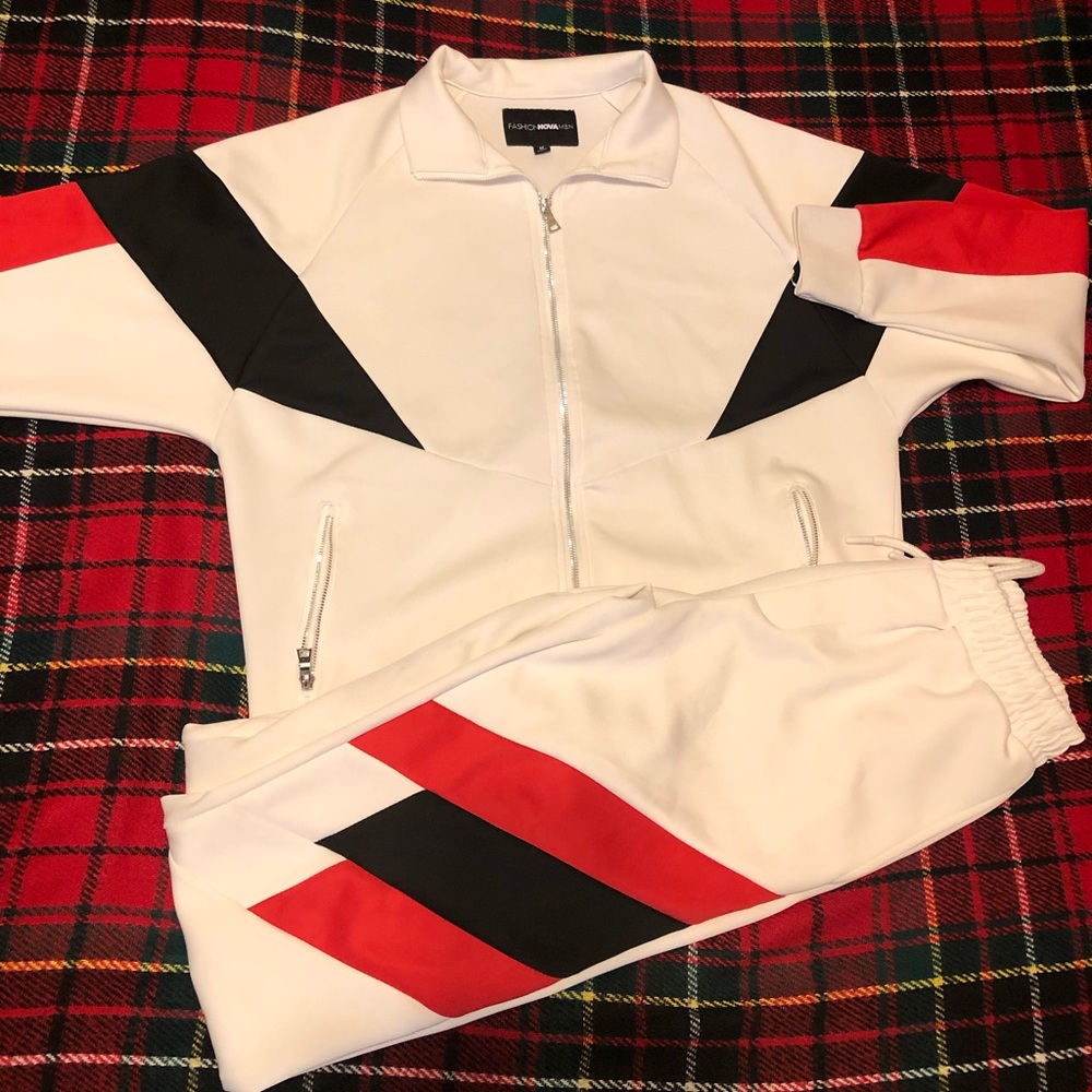 Men’s Medium Fashion Nova Tracksuit